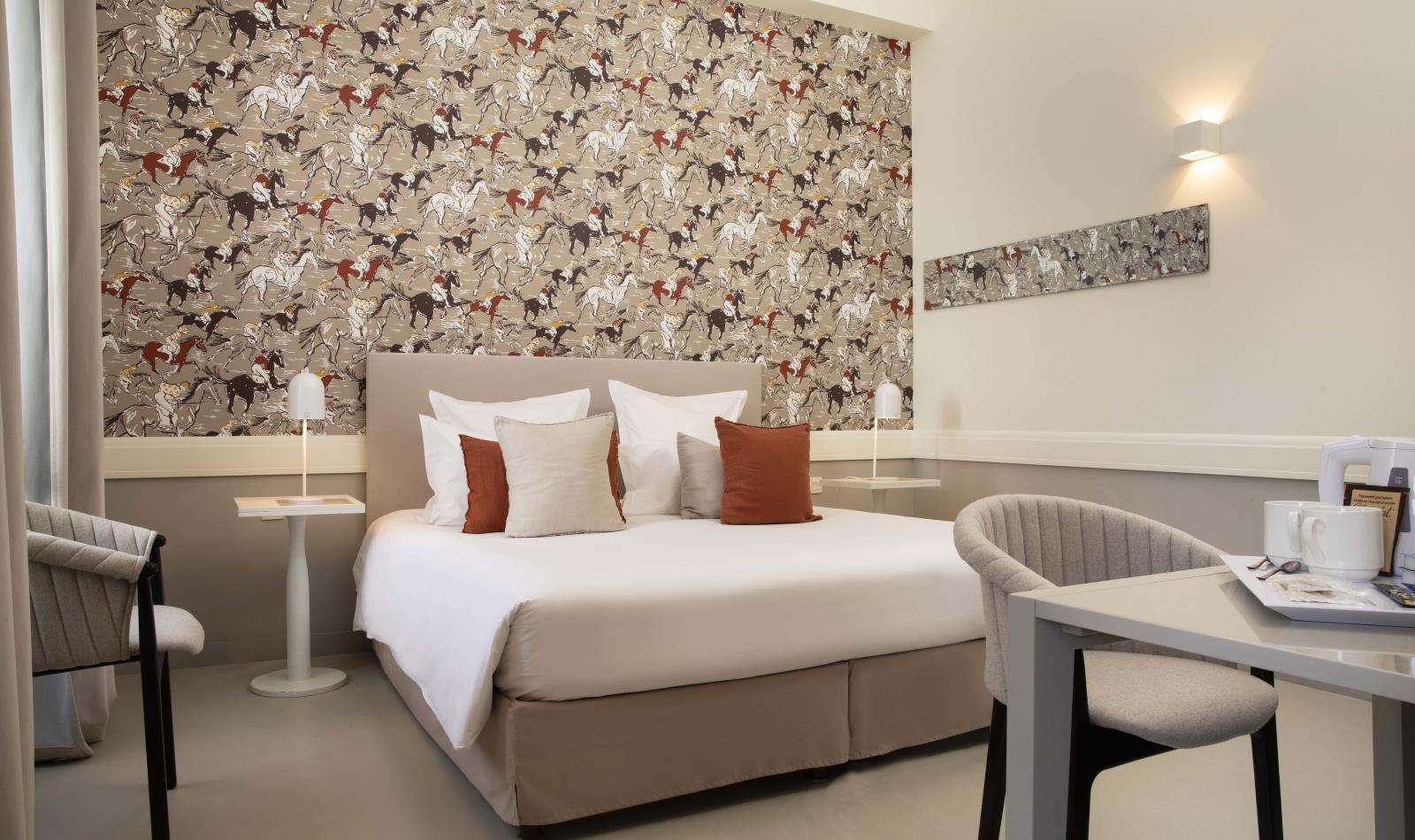 Country Club Hotel Yvre-l'Eveque Phòng bức ảnh