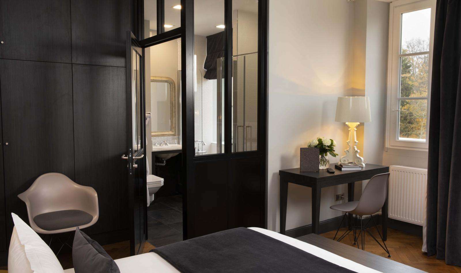 Country Club Hotel Yvre-l'Eveque Phòng bức ảnh